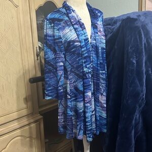 (Whispers) Blue Abstract buttonless open light  cardigan/